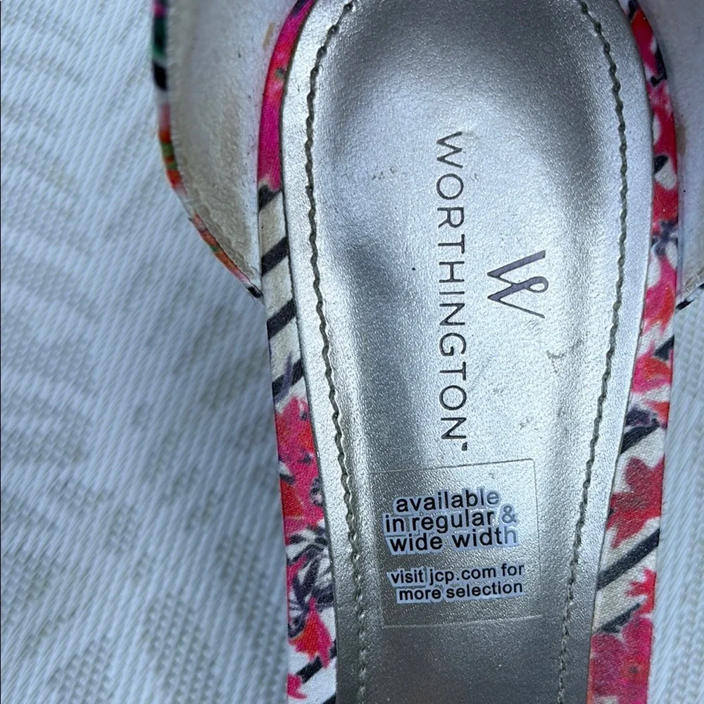 Worthington Pink, Red and Green Heels - Picture 6 of 8